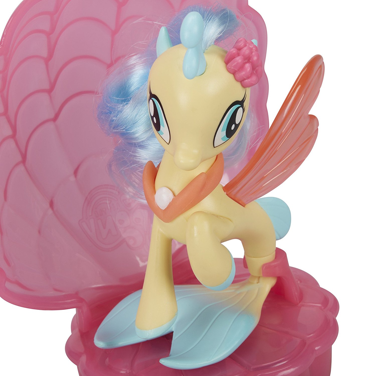 Новые игрушки литл пони. Игровой набор Hasbro принцесса Скайстар c1835. Фигурка Скайстар my little Pony. My little Pony Хасбро. Принцесса Скайстар пони игрушка.